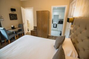 2 bed apartments